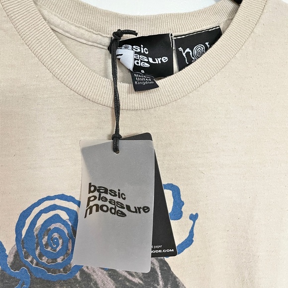 NWT Basic Pleasure Mode Hole Love Spell Tee Sz US 4, 6 - Picture 8 of 11